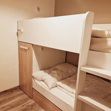 Le Picoulet : Confort Coeur De Village Apartmán Allos